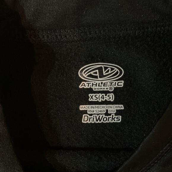 Athletic Works black t-shirt - Picture 2 of 2